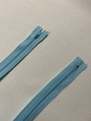 22" Regular Zippers | Islands Fabric